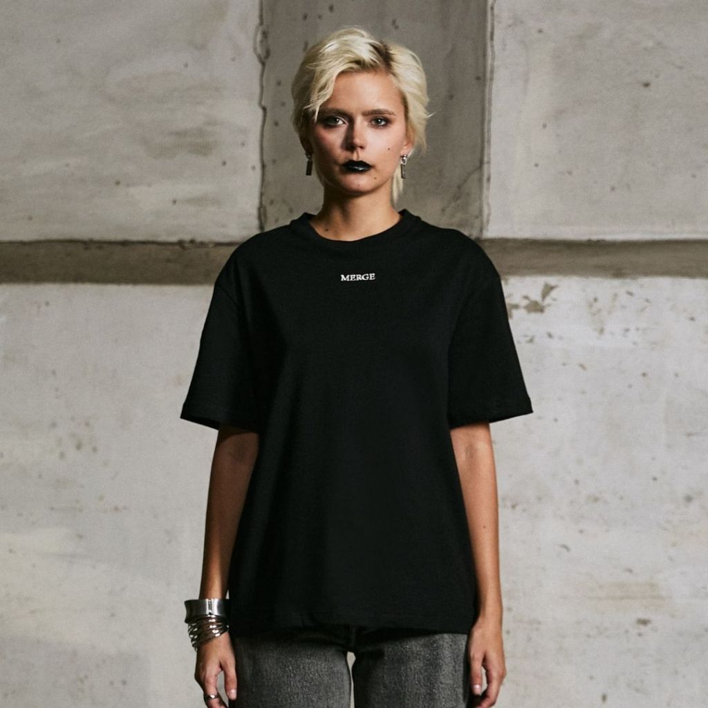 Back Logo Black