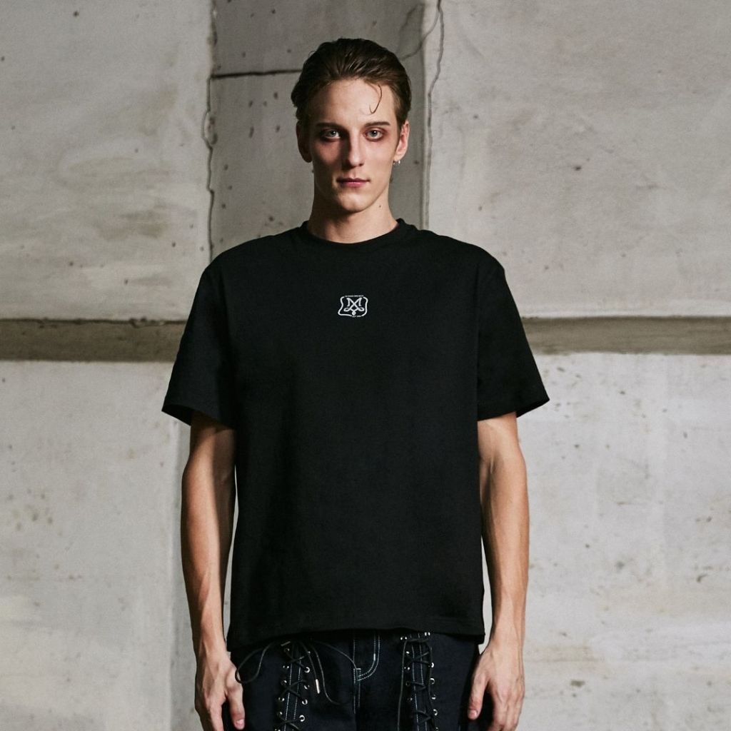 Center Logo Black